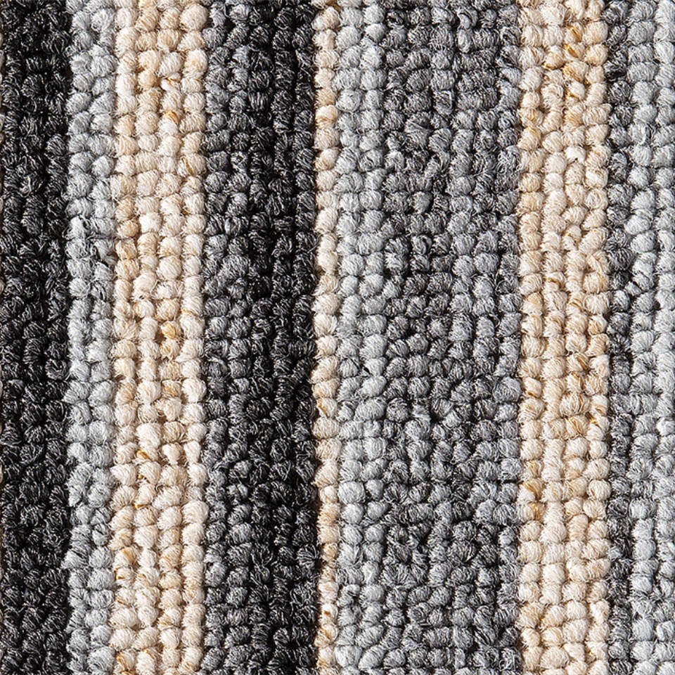 Leon stripe or patterned carpet in 960
