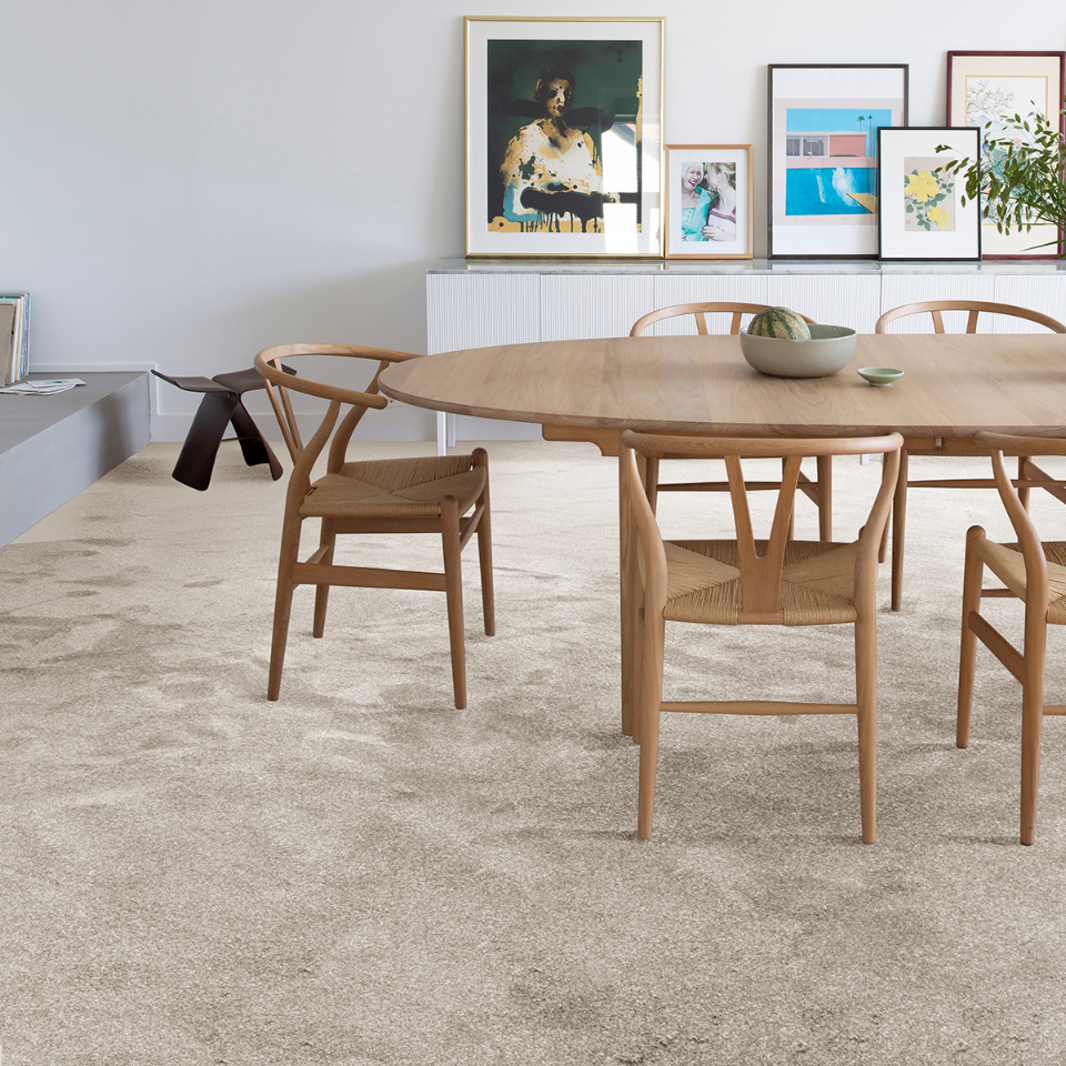 Arcadia saxony carpet in colour Light Beige