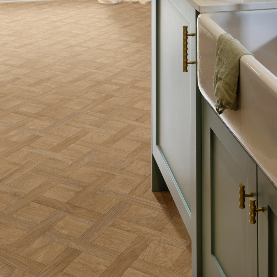Wood effect vinyl in modern kitchen