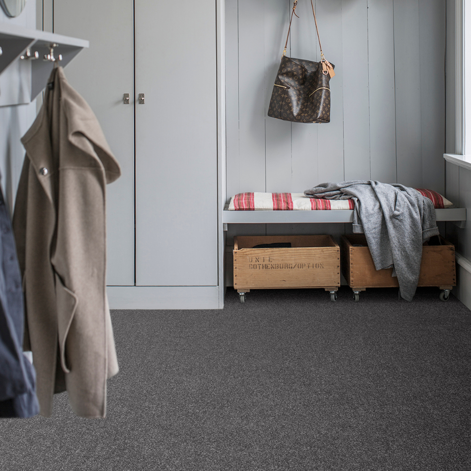 Tuftex twist pile carpet dsplayed in a room in colour Cinder toffee