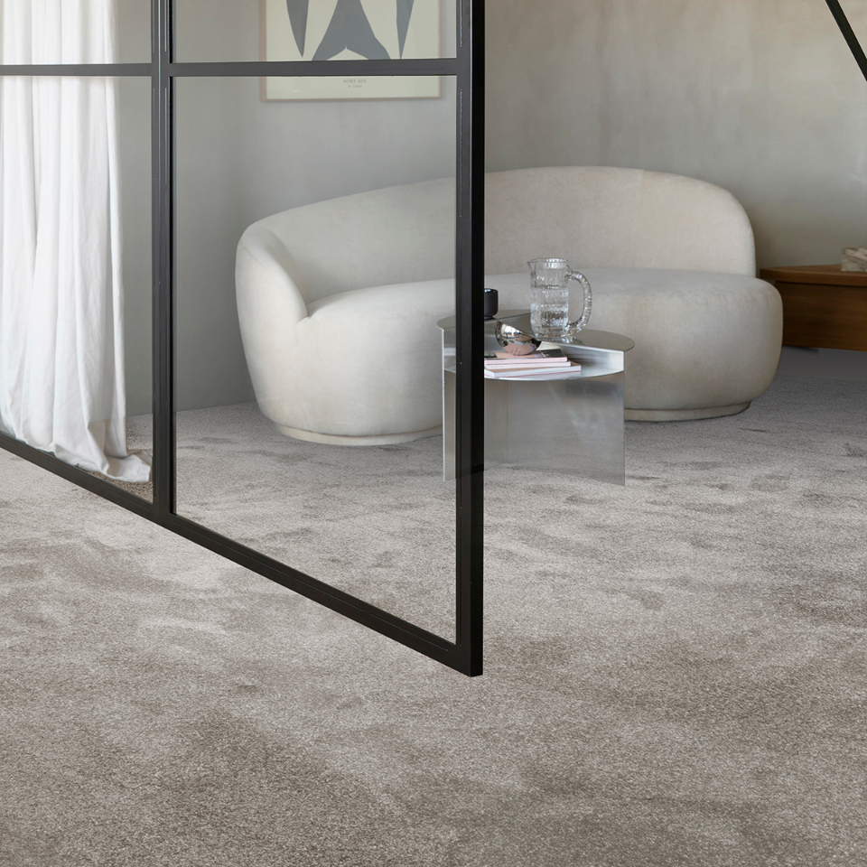Yukon saxony carpet in colour Safari